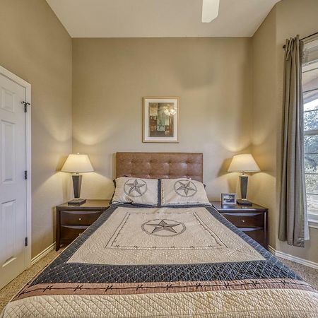 River Mountain Retreat Wimberley Ngoại thất bức ảnh
